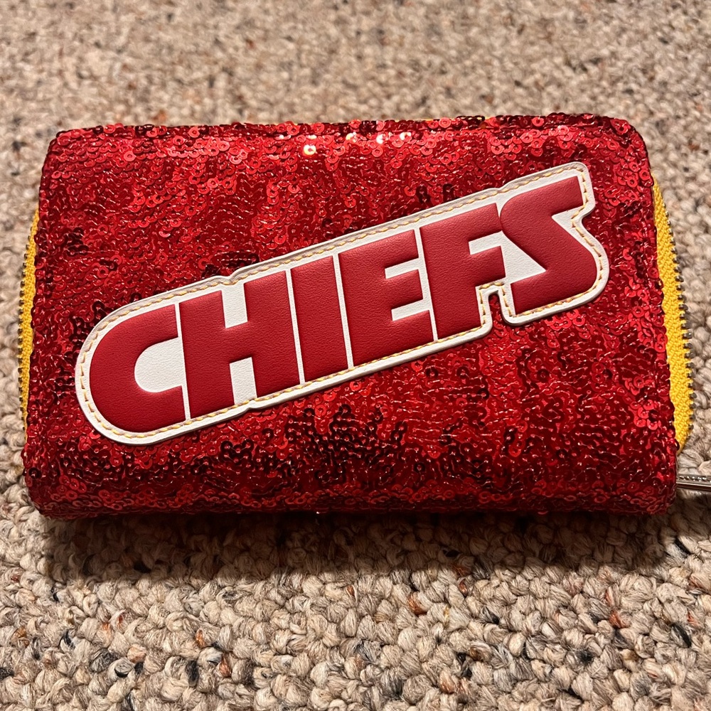 Super cute loungefly wallet